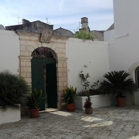 Casa Adele - Dimora Del 1700 Nel Centro Storico Acomodação com café da manhã Martina Franca Exterior foto