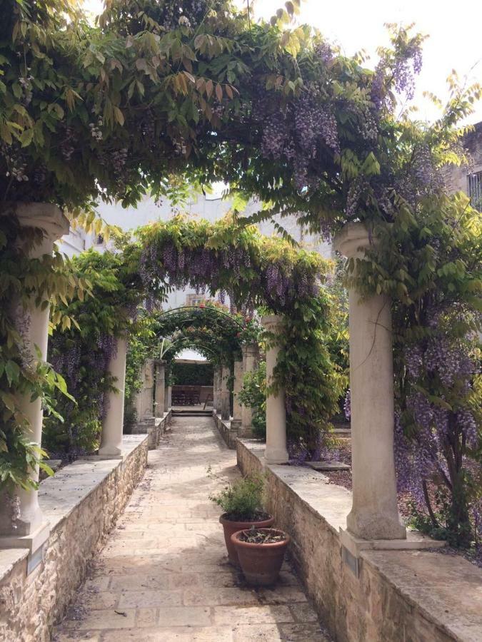 Casa Adele - Dimora Del 1700 Nel Centro Storico Acomodação com café da manhã Martina Franca Exterior foto